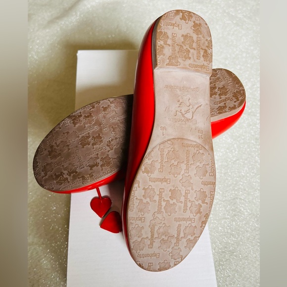 Elephantito girls red patent ballet with heart tassel - Picture 3 of 3